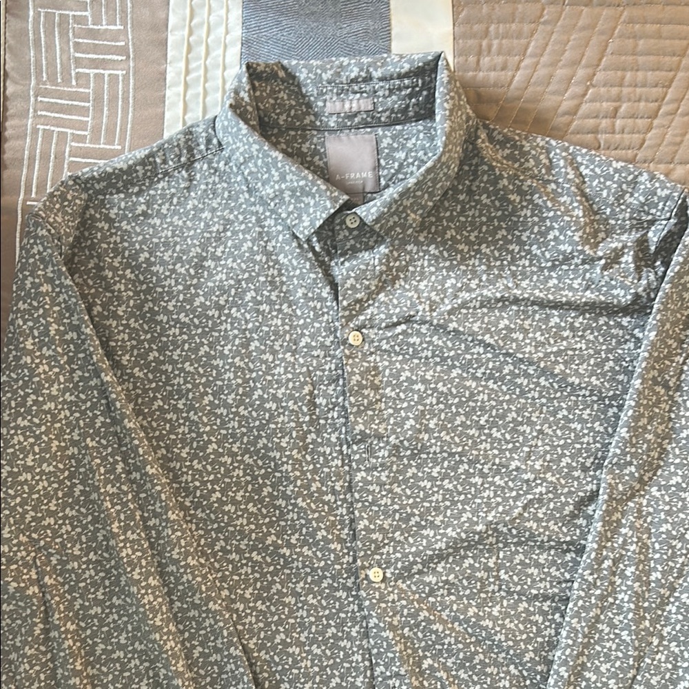 A-Frame Gray Slim Fit Casual Button Up Shirt